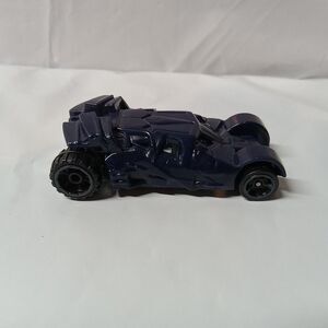 Hot Wheels Batman Dark The Dark Knight Batmobile Blue Die Cast
